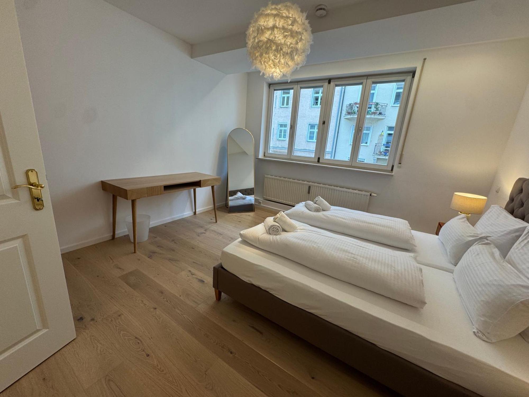 Apartment Eleganz Im Herzen Von Schwabing Munich
